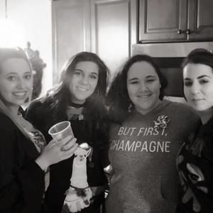 Meet your Posher, Rachel